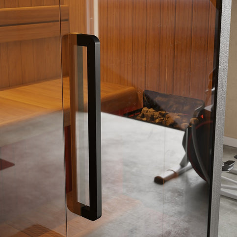 Detailansicht des Türgriffs – Hekla Traditional 160 mit Sicherheitsglas und Thermoholz
